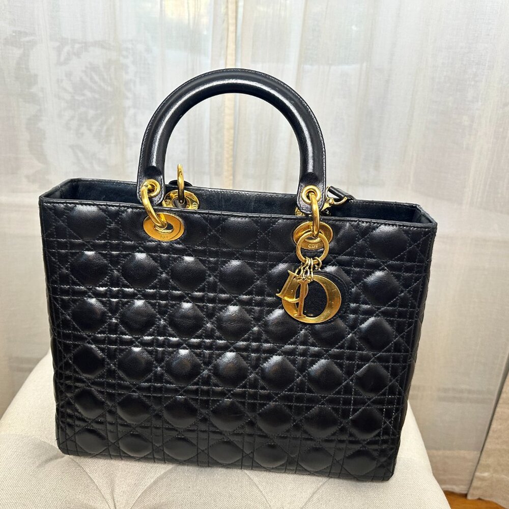 Authentic Christian Dior - Lady Dior Handbag, Large - Picture 2 of 16